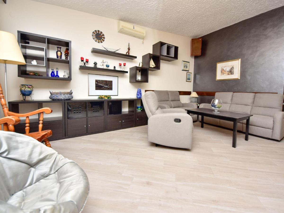 Semesterbostad Goga By Interhome *